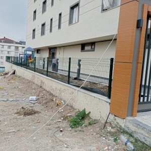 Ateş Çit | Çim Çit, Panel Çit, Jiletli Tel ve Çit Sistemleri Üreticisi
